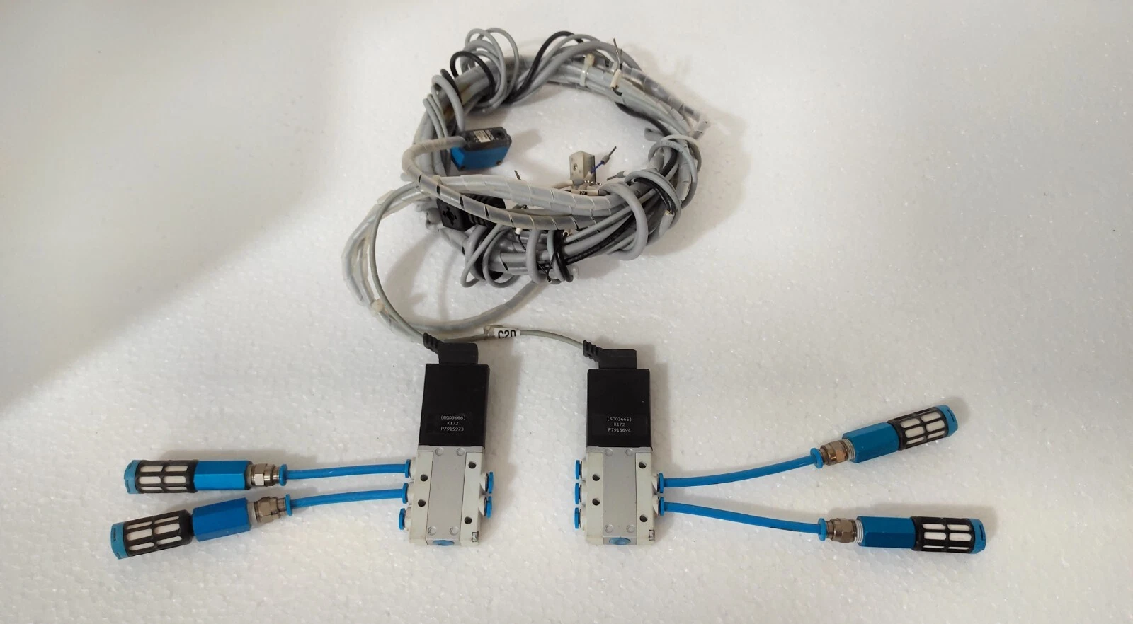 admin/uploads/uploads/festo mhe2 solenoid valve 02 pc_4.webp